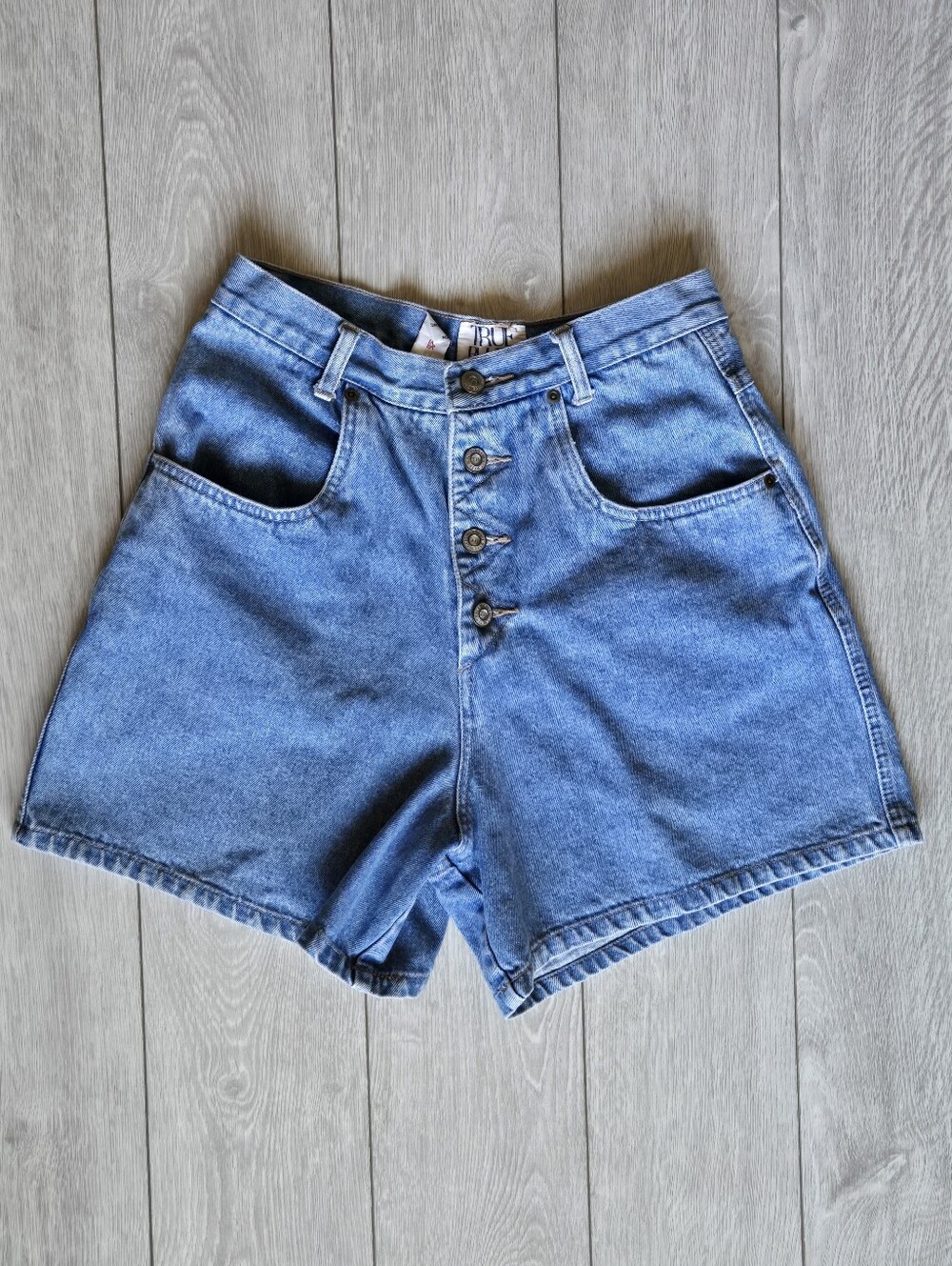 Vintage High-Rise Button-Front Denim Shorts - True Bkue - Size 9